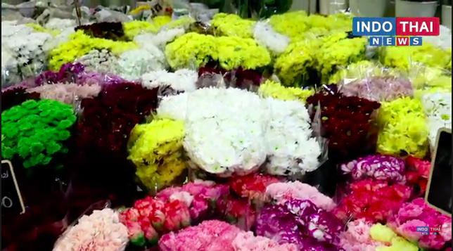 The Most Beautiful Market In Bangkok