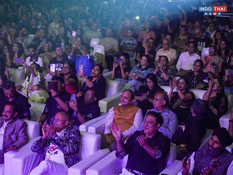 Audiences enjoying the stunning live performances during the Kailash Kher Live event