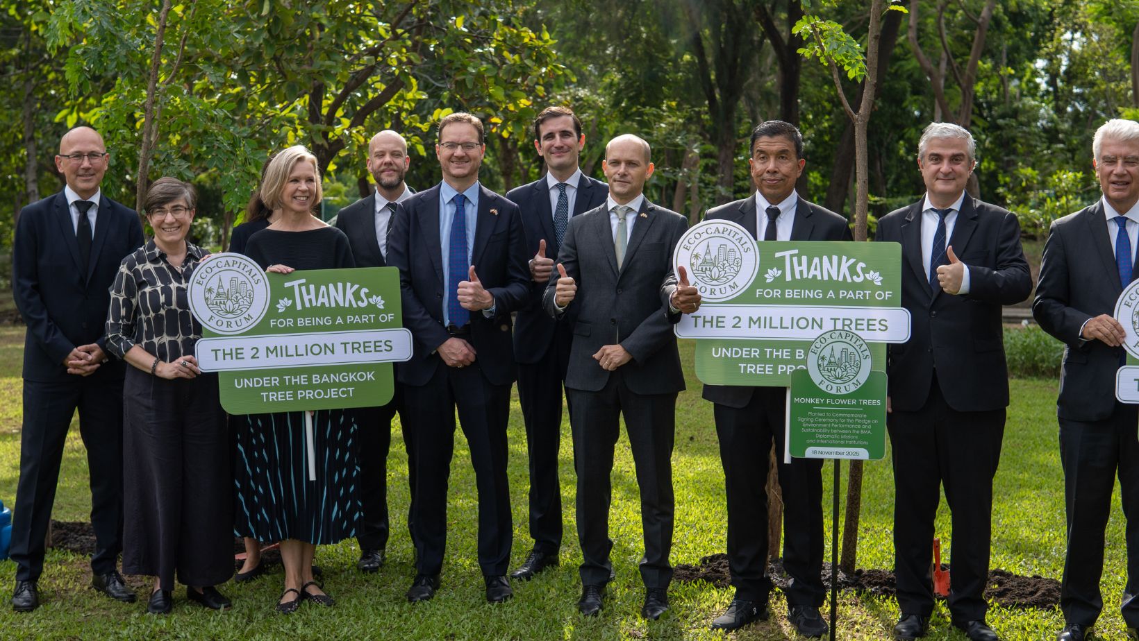 BMA, 15 Embassies & UNESCAP Officially Signed the ECO-Capitals Forum Pledge